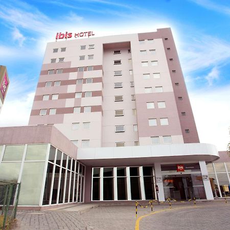 Ibis Feira De Santana Hotell Exteriör bild