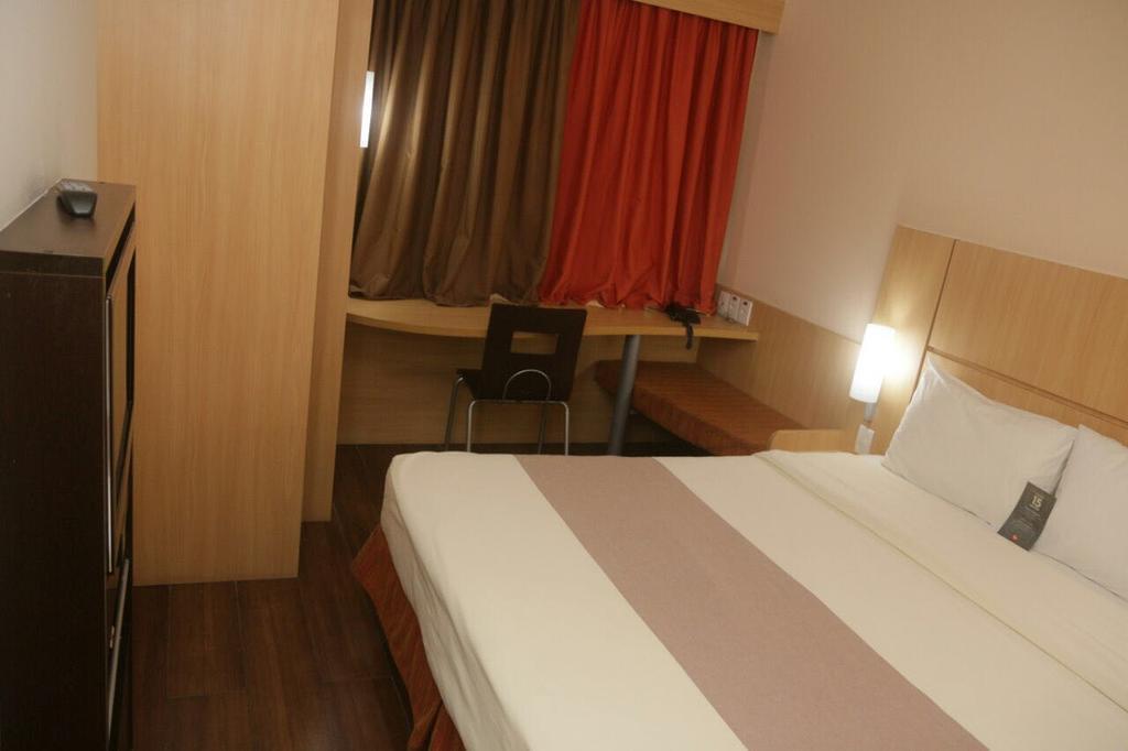 Ibis Feira De Santana Hotell Exteriör bild