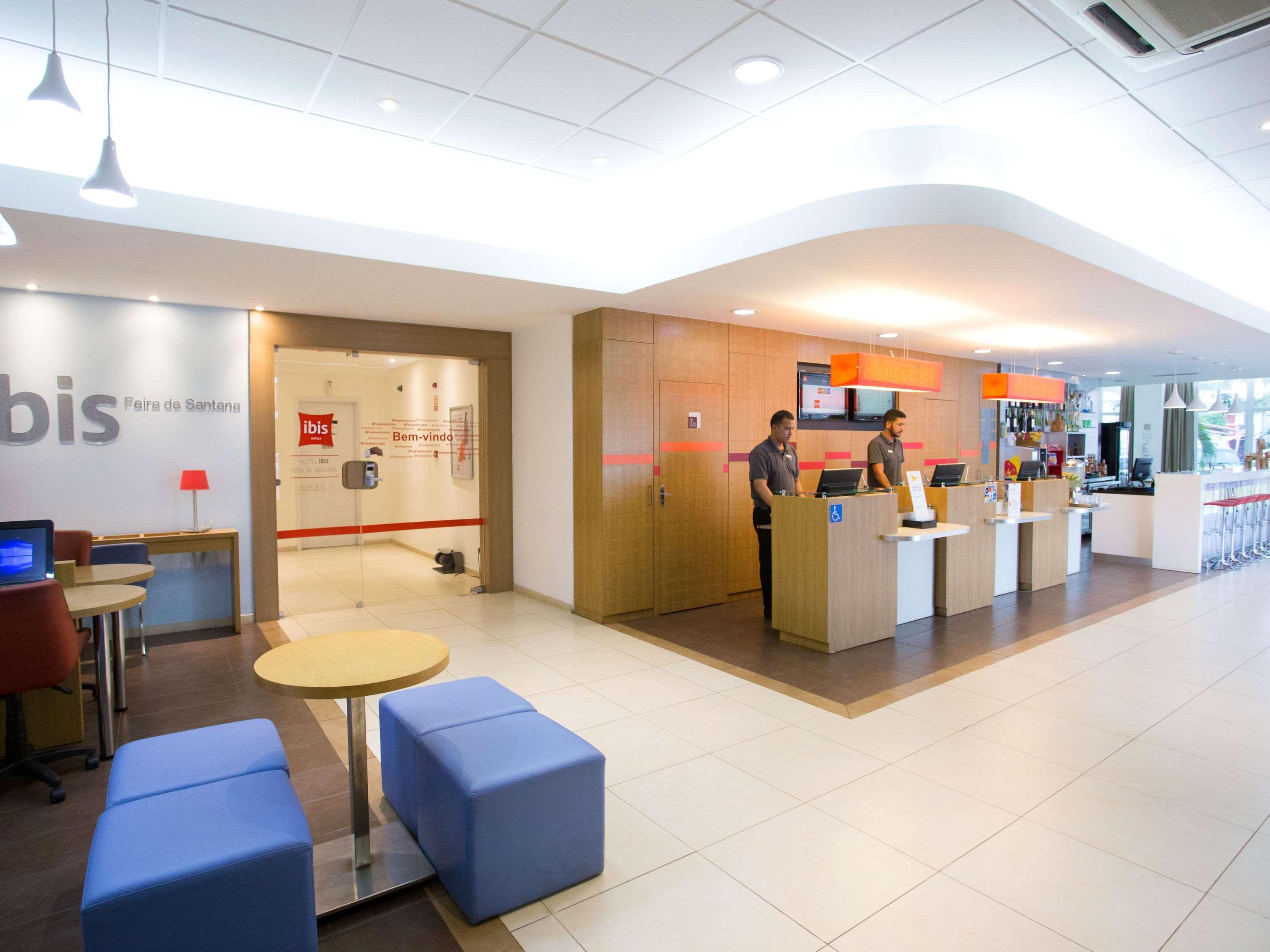 Ibis Feira De Santana Hotell Exteriör bild