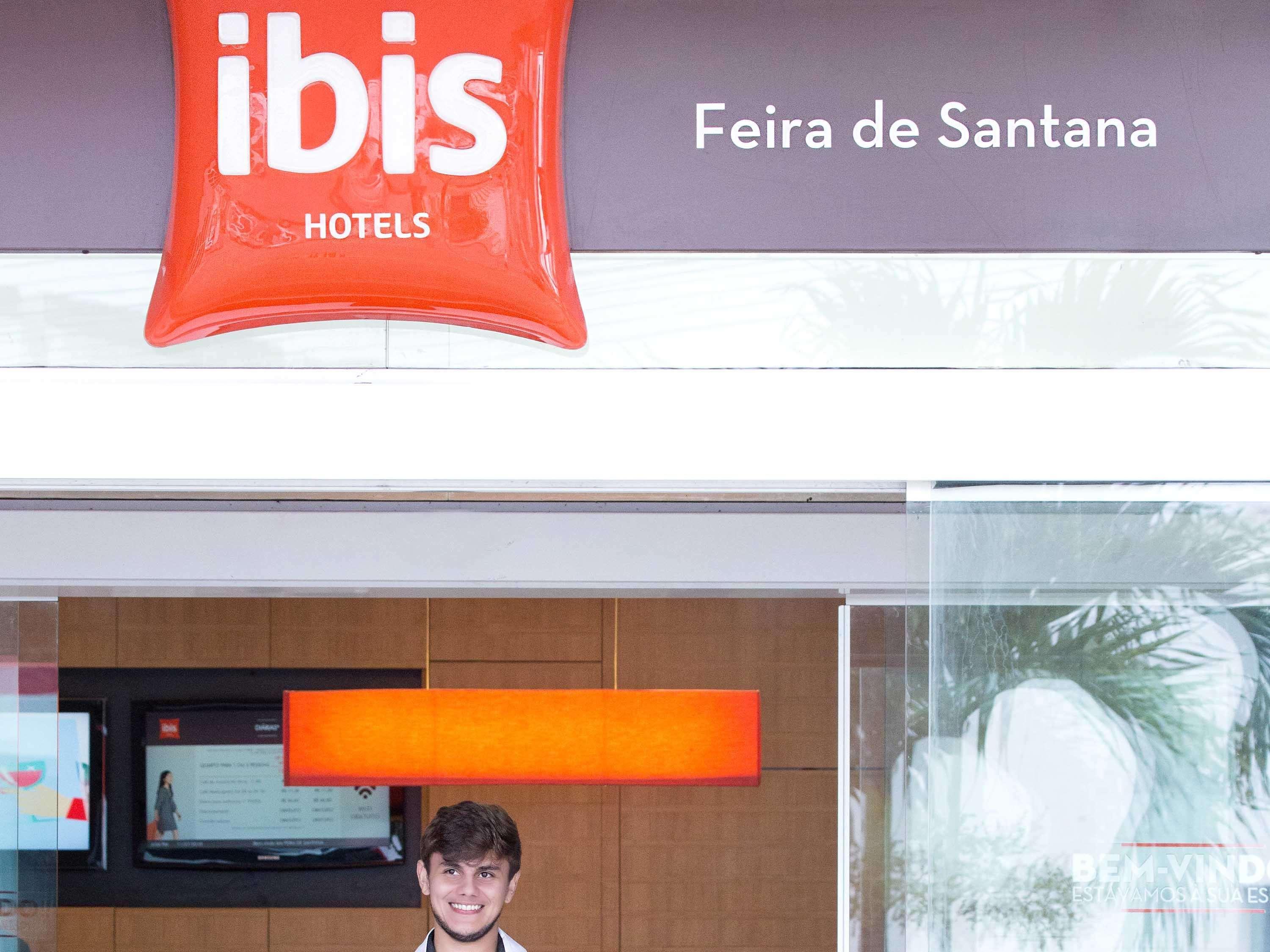 Ibis Feira De Santana Hotell Exteriör bild