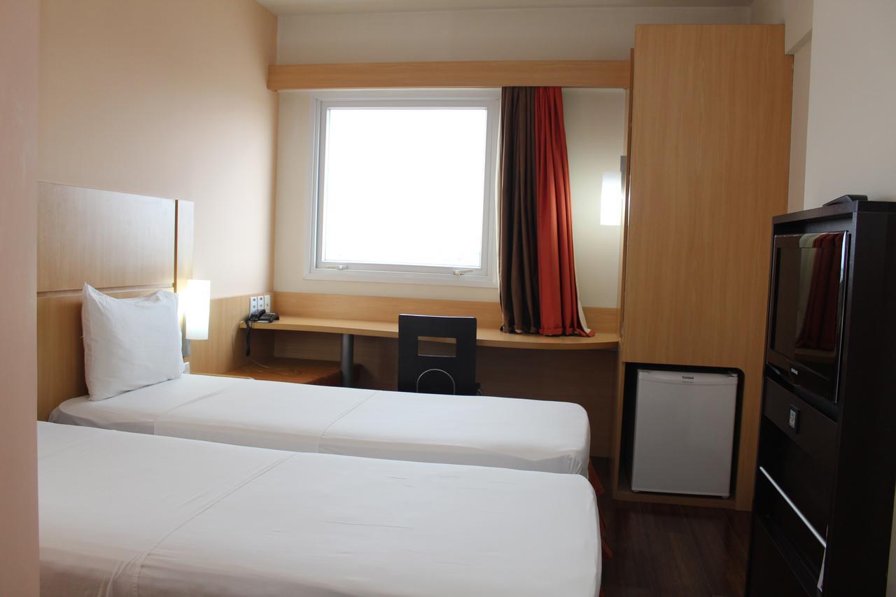 Ibis Feira De Santana Hotell Exteriör bild